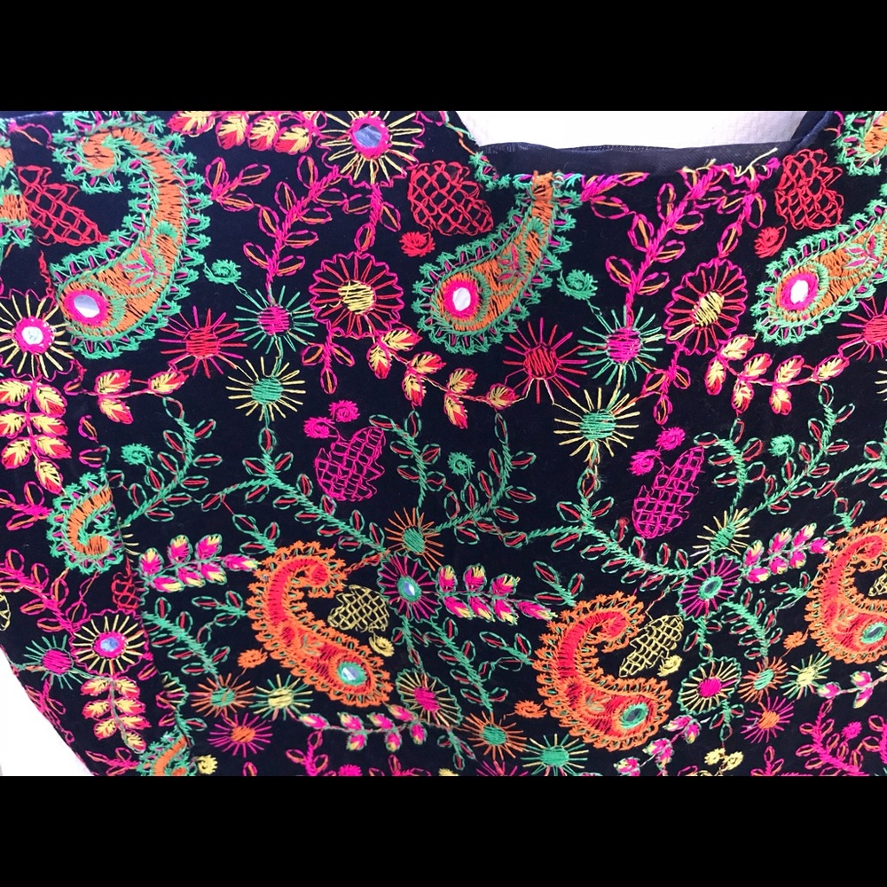 Bag and wall hanging 100% hand made
